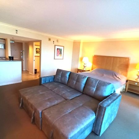 Ilikai Apt 302 - Spacious Studio With Stunning Ocean & Harbor Views Honolulu Exterior foto
